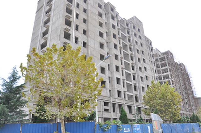 海陽(yáng)市半島藍(lán)月灣小區(qū)  梯型-乘客電梯